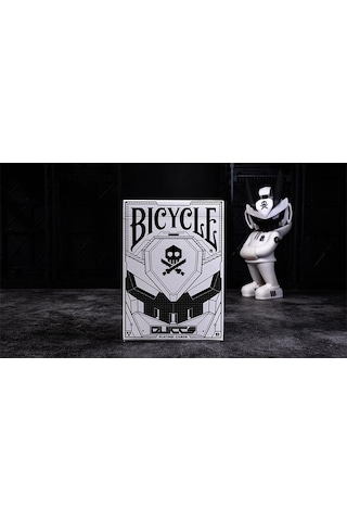 Bicycle Quiccs Ghost White Beyaz Premium Oyun Kağıdı İskambil Kartları Destesi