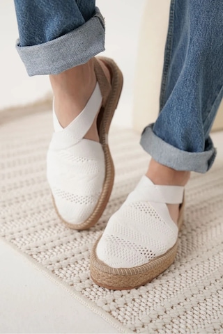 Trendella Kadın Beyaz Espadril Ayakkabı Tr19my01b Kırmızı