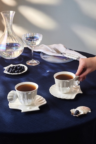 Karaca İstiridye Lüsterli 2 Kişilik Çay Fincan Takımı 200 Ml beyaz