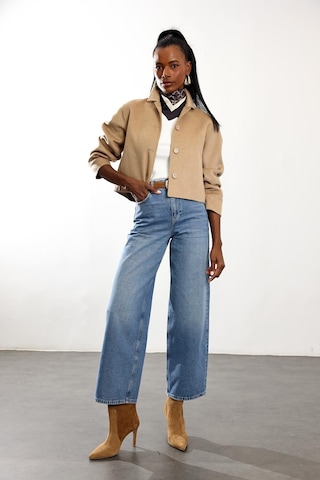 Camel Gömlek Yaka Kısa Yün Ceket CAMEL