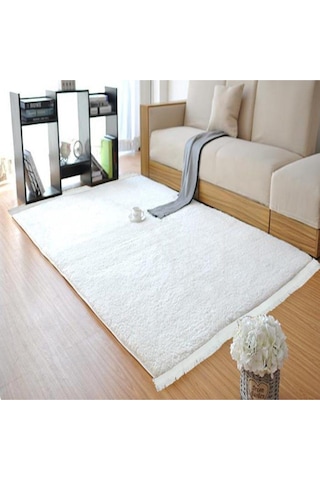 Balat Halı Saçaklı Kalın Yumuşak Kaymaz Taban Beyaz Peluş Halı Beyaz