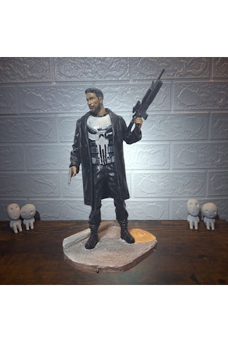 The Punisher Frank Castle El Yapımı Koleksiyon Figürü 27 Cm