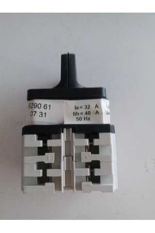 LEGRANT 3X32 AMPER AÇMA KAPAMA ŞALTERİ