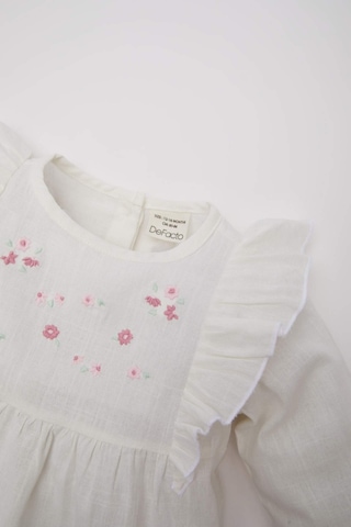 DeFacto Kız Bebek Bisiklet Yaka Floral Flamlı Poplin Uzun Kollu Gömlek E2833A525SPWT32 Beyaz