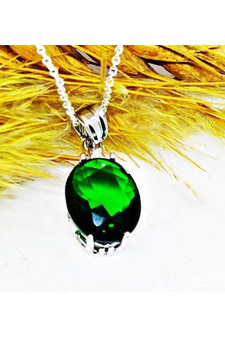 Lilahgümüştr Gümüş Oval Yeşil Taşlı Kadın Kolye Küpe Set