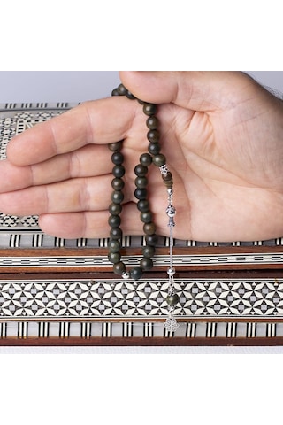 8 Mm Haki Renk 925 Ayar Gümüş Püsküllü Küre Kesim Pelesenk Tesbih