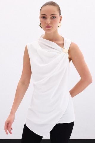 Sateen Tek Omuz Aksesuarlı Bluz - Ekru-135773 Ekru