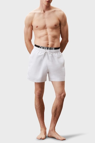 Calvin Klein Erkek Mayo Short Km0km01093 Ycd Beyaz Beyaz