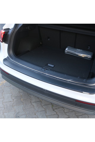 Tiguan Arka Tampon Eşiği Tampon Üstü Plastik Koruma Mat Siyah 2016 Ve Üzeri