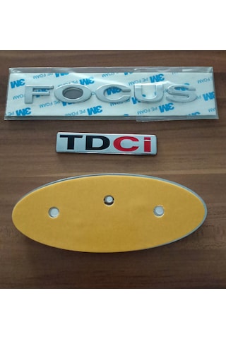 Focus+2+2.5+sedan+arka+bagaj+arması+focus+bagaj+yazısı+tdci+yazı