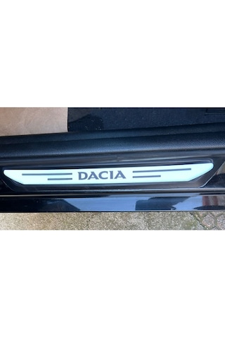 Dacia Sandero Özel Kapı Eşik Yazısı Krom