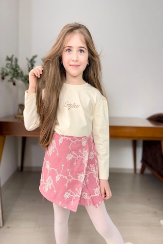 Koçak Kids Brode Desen Şort Etekli Pembe Renk Kız Çocuk Takım
