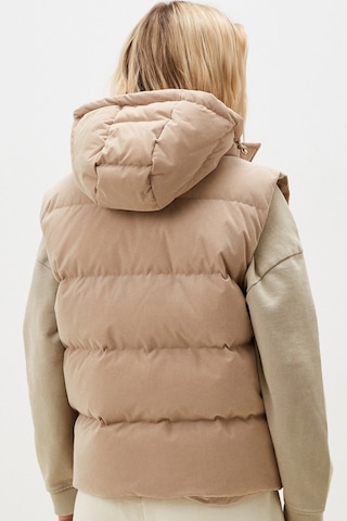 Lacoste Down Fill Water Resistant Womens Vest Kadın Su İtici Sabit Kapüşonlu Kaz Tüyü Yelek Bej