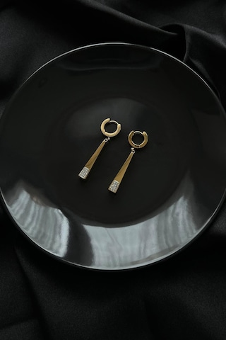 Allmisse Zirkon Taşlı Sallantılı Altın Kaplama Piramit Çelik Küpe - Altın