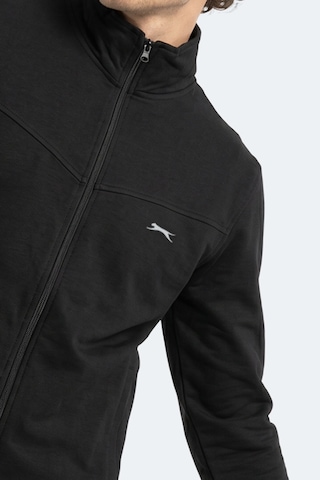 Slazenger Boost Gear Erkek Fermuarlı Dik Yaka Cepli Siyah Eşofman Takımı