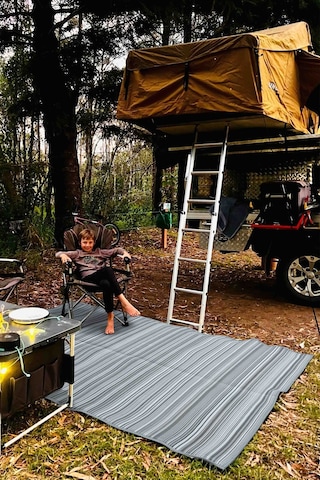 Katlanabilir Gri Plaj Kamp Piknik Bahçe Balkon Teras Hasır Halı Mat Savan Kilim Karavan Halısı