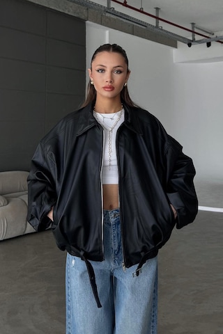 Karabulut Kadın Oversize Deri Ceket Oversize Fermuarlı Kemer Detaylı Günlük Kadın Ceket Siyah&black Siyah&black