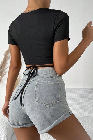Beru Kadın Siyah Yarım Kol Çapraz Bağlamalı Crop Top Bluz L - XL