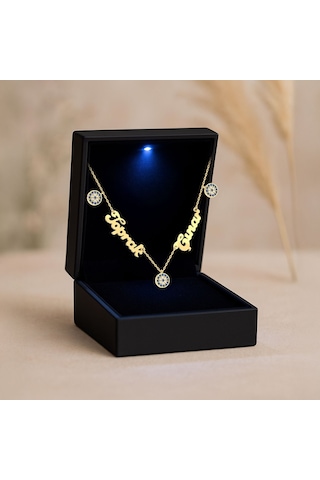 İndigo Takı Işıklı Kutuda Kişiye Özel Nazarlı İki İsimli Gümüş Kolye Gold