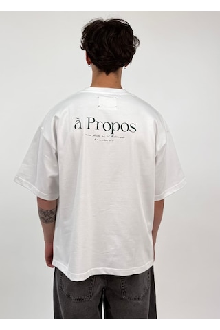 Zaee À Propos Minimal Baskılı Oversize Tişört Beyaz