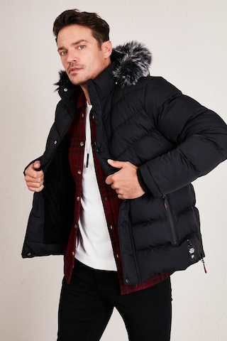 Buratti Slim Fit Suni Kürklü Peluş Astarlı Çıkarılabilir Kapüşonlu Şişme Erkek Mont 5761080 B Siyah