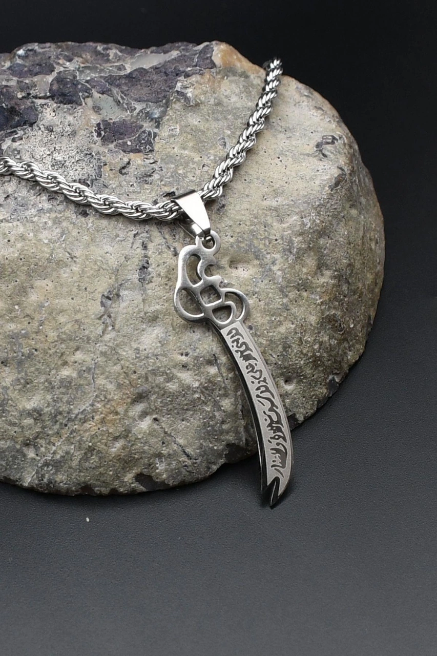 La Feta İlla Ali La Seyfe İlla Zülfikar Yazlı Kolye Paslanmaz Çelik Zincir 3mm 902306 Gümüş