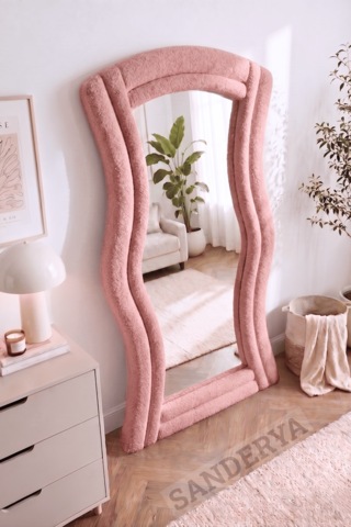 Lusso Pembe Renk Kumaş Kaplamalı Dalgalı Kavisli Ayaklı Boy Aynası 182x87 Cm