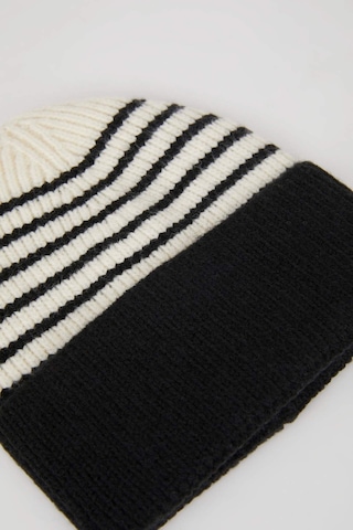 DeFacto Erkek Bebek Çizgili İçi Polarlı Triko Bere C8596A524WNBK27 Siyah