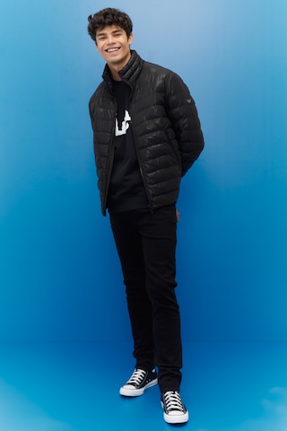 Lee Regular Fit Normal Kesim Dik Yaka Siyah Şişme Mont L222378001 Siyah