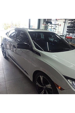 HONDA CİVİC FC5-FK7 2016-2021 UYUMLU PİANO BLACK ÇAMURLUK VENTİ