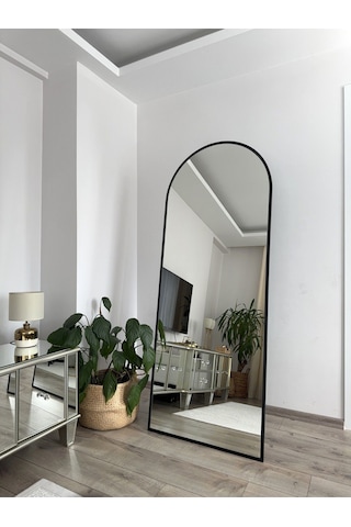 Effe Siyah Metal Çerçeveli 180 X 70 Cm Demonte Ayaklı Oval Boy Aynası