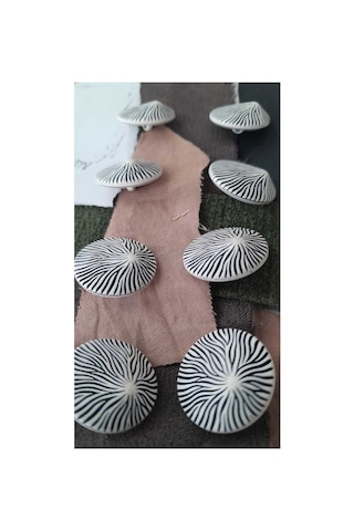 Polyester Zebra Düğme 14 Mm 8 Adet