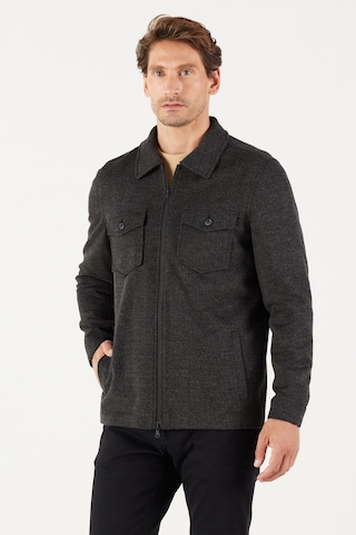 AC&Co / Altınyıldız Classics Erkek Siyah Comfort Fit Rahat Kesim Gömlek Yaka Desenli Kışlık Gömlek Ceket Siyah