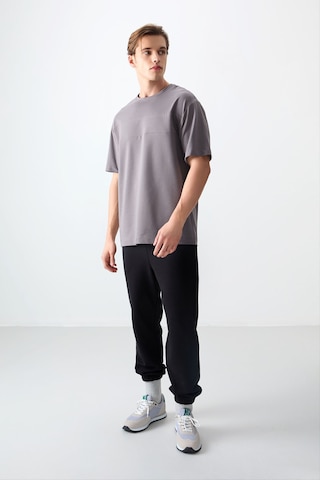 Air Jones Tommy Life Koyu Gri Pamuklu Kalın Yumuşak Dokulu Oversize Fit Basic Erkek T-shirt - 88378 Koyu Gri