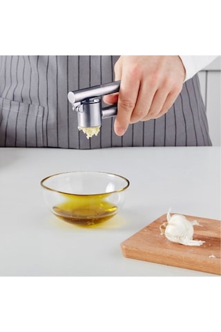 3'lü Set Sarımsak Ezici - Buharda Pişirici - Çırpıcı Metal