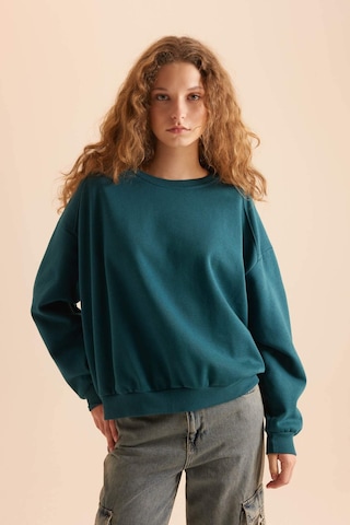 DeFacto Coool Oversize Geniş Kalıp Bisiklet Yaka Basic Düz Kalın Kumaş İçi Yumuşak Tüylü Sweatshirt D9022AXNSGN1040 Yeşil