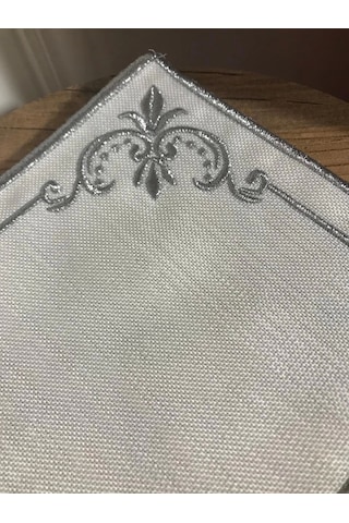 Nivemeshome Mihrimah Nakışlı Gümüş Kare 6 Adet Keten Kokteyl Peçetesi Kahve Yanı Sunumluk Gümüş