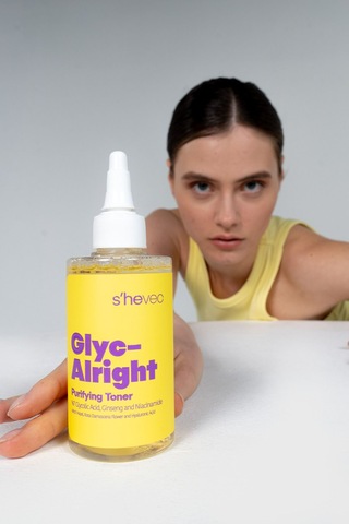 Gözenek Sıkılaştırmaya, Siyah Nokta Gidermeye Yardımcı Ve Arındır