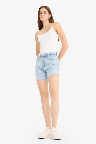 Defacto Boyfriend Yüksek Bel Duble Paça Jean Şort E0934ax25aunm39 Mavi