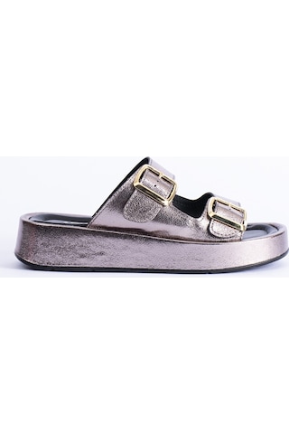 Polomia Comfort Calie Kadın Anatomik Comfort İki Bantlı Gold Detay Tokalı Esnek Yazlık Günlük Flat Sandalet Terlik Platin