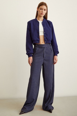 Never More Astarlı Çıt Çıtlı Mont Lacivert