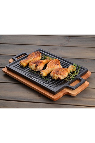 Lava Döküm Dikdörtgen Hot Plate, ahşap altlıklı. Ölçü 22x15cm.