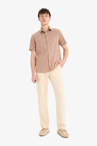 DeFacto %100 Pamuk Regular Fit Polo Yaka Yazlık Kısa Kollu Gömlek D8613AX25SMBN300
