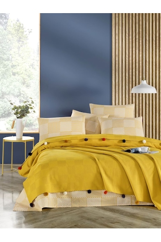 Madam Marica Hardal Renkli Çift Kişilik Ponponlu Pike Takımı