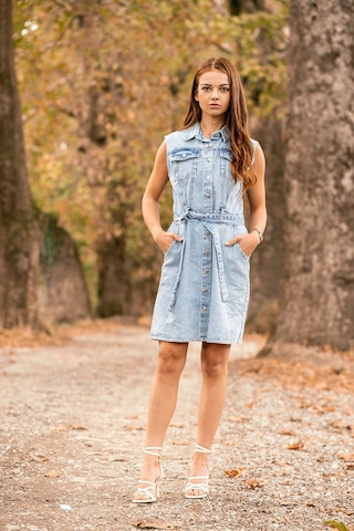 Verdeblanco Gömlek Yaka Cep Detaylı Düğmeli Kot Elbise Açık Mavi Açık Mavi