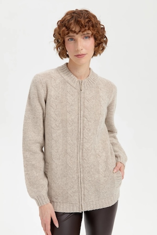 Desen Triko Kadın Dik Yaka Dikişsiz Önü Saç Örgülü Yün Hırka 24268 V.bej V.bej Bej