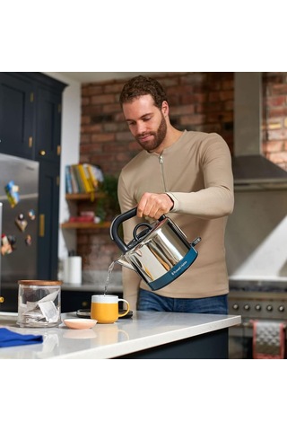 Russell Hobbs Distinctions 26421-70 Su Isıtıcısı 1,5 L Paslanma