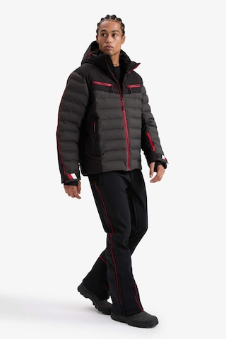 Defacto Regular Fit Fermuarlı Düz Paça Softshell Kayak Pantolonu F5643ax25wnbk81 Siyah-bk81