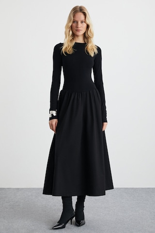 GRIMELANGE Pani Kadın Maxi Boy Etek Kısmı Dokuma Poplin Kloş Üst Kısmı Esnek Viskon Elastan Şık Siyah Elbise Siyah