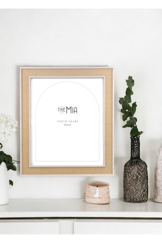 The Mia Delgado Fotoğraf Çerçevesi Beyaz 30x25 Cm